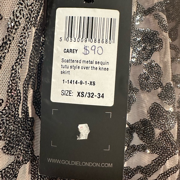 Scattered metal sequin tutu style over the knee skirt - Picture 2 of 3